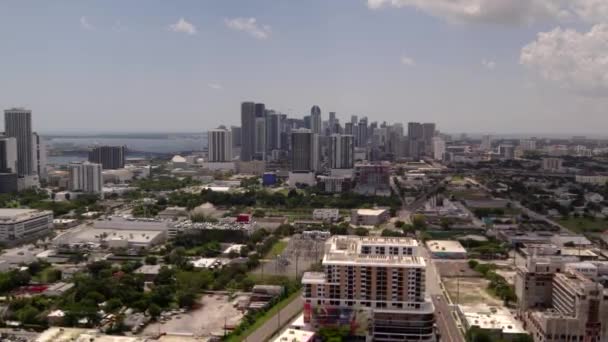 Plano Aéreo Downtown Miami Circa 2021 60Fps — Vídeos de Stock