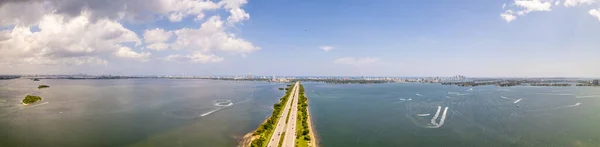 Fotografia Panorâmica Aérea Julia Tuttle Causeway Bridge Miami Florida Sobre — Fotografia de Stock