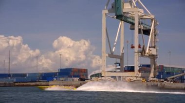 Speedboat Thriller tekne turu Miami 4K