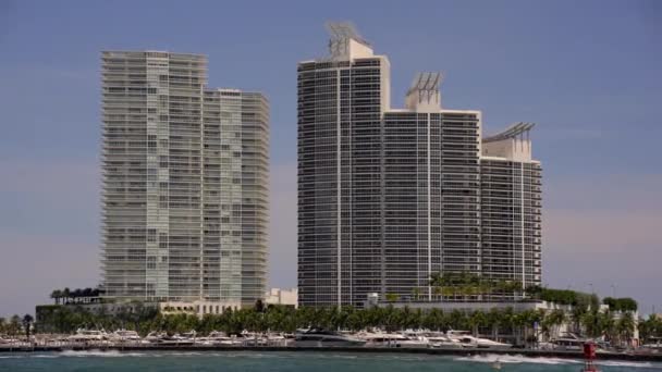 Miami Beach Marina Luxury Condominiums — Stock Video