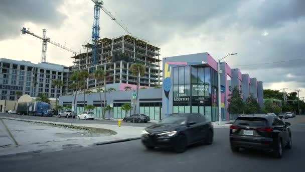 Κίνηση Εδάφους Πλάνα Wynwood Miami Λιανικό Χώρο Διατίθεται Προς Ενοικίαση — Αρχείο Βίντεο
