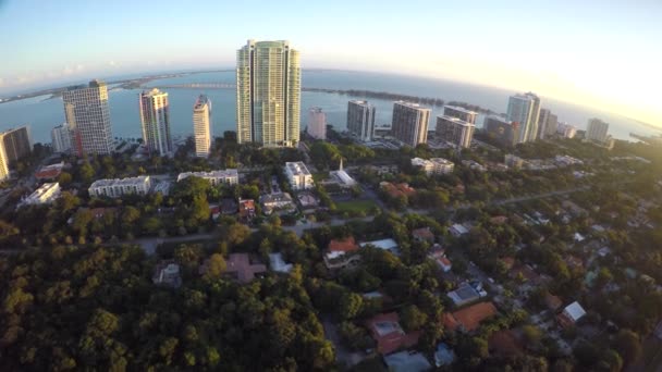 Brickell aéreo al atardecer — Vídeos de Stock