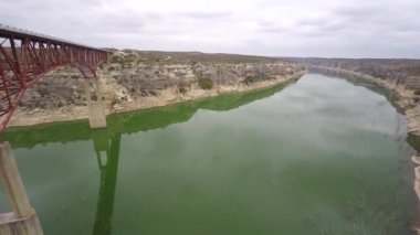 Pecos Nehri havadan görünümü
