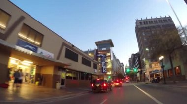 San Antonio, sokaklar boyunca şehir sürüş