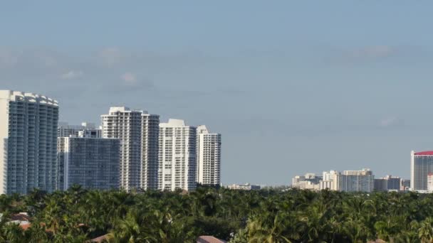 Panorama wirtualna budynków w odległości — Wideo stockowe