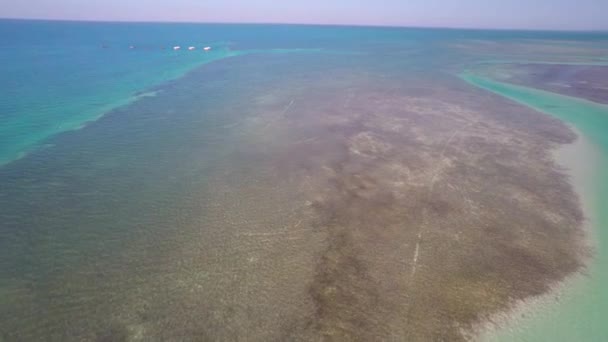 Aerial video of the 7 seven mile bridge in the Florida Keys — Stock Video
