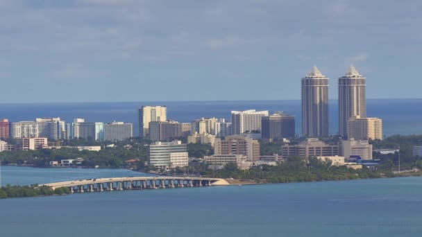 Antena ahora tiro Miami Beach — Vídeo de stock