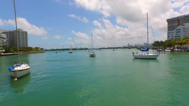 Film z łodzi żaglowych w Miami Beach — Wideo stockowe