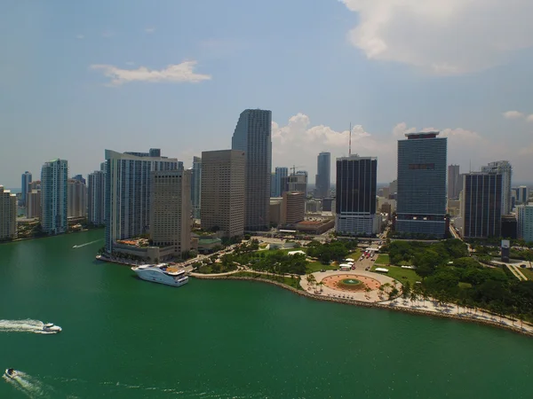 Aerial image Downtown Miami Bayside — Stock Photo, Image