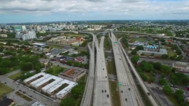 Bir otoyol Timelapse hava video