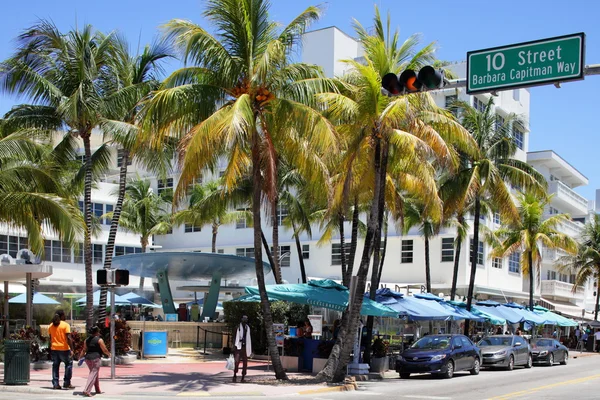 Restaurants sur Ocean Drive — Photo