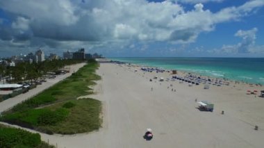 Anteni robot video Miami Beach