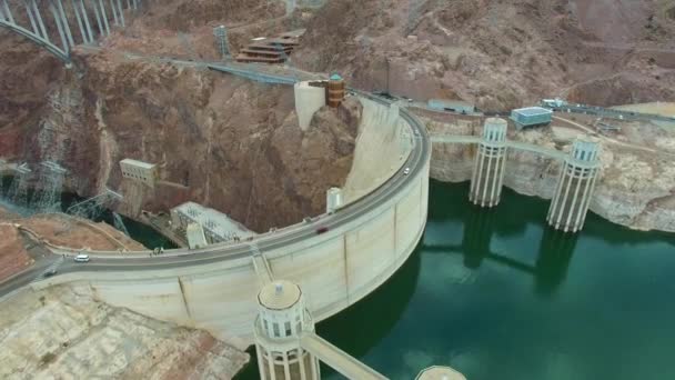 Aerial video of Hoover Dam — Stock Video