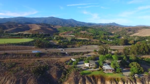 Luchtfoto video van Malibu, Californië — Stockvideo