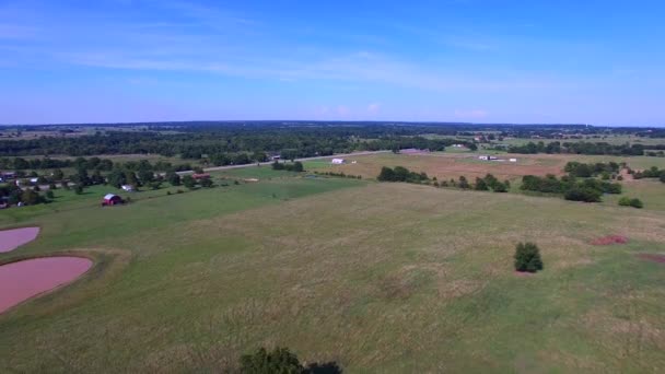 Vídeo aéreo de las tierras agrícolas de Oklahoma — Vídeo de stock