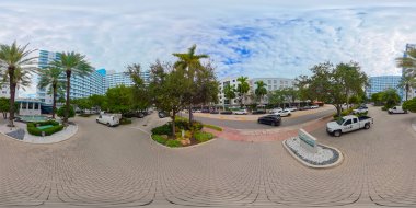 Miami Beach, FL, ABD - 16 Ekim 2025: Southgate Kuleleri kiralık apartman binaları Miami Beach. 360 VR eşdörtgen fotoğraf