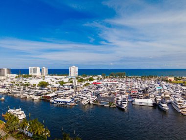 Fort Lauderdale, FL, ABD - 28 Ekim 2025 Fort Lauderdale Uluslararası Tekne Fuarı