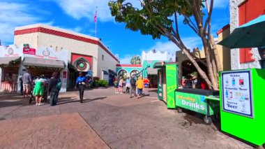 Tampa, FL, ABD - 14 Aralık 2025: Busch Gardens Tampa FL 2025