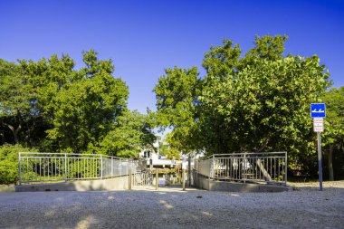 Islamorada Florida Keys 'te halka açık kano fırlatma rampası