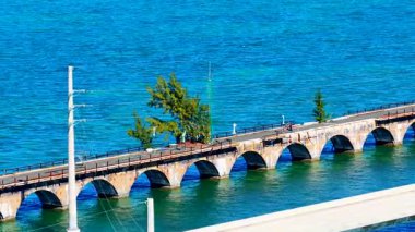 Fred, Florida Ağacı Keys hava paraşütü yörüngesi