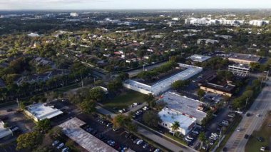 Florida Havacılık Video Plantasyonu ticari işlerden yerleşim bölgelerine geçiyor