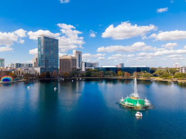 Eola Gölü Fıskiyesi Orlando Hava Aracı fotoğrafı 2026