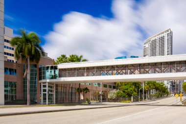 Broward İlçe Mahkemesi 'nden otoparka.