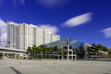 Jüri için Broward mahkemesi, hükümet binası ve otopark