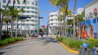 Miami Beach, FL, ABD - 21 Şubat 2026 Lincoln Road Mall Miami Beach 2026
