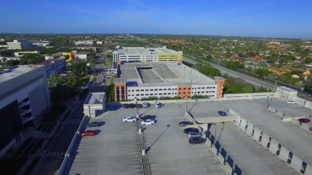 Luftbildaufnahme der Internationalen Universität Florenz — Stockvideo