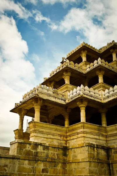 Ranakpur jain Tempeleingang — Stockfoto