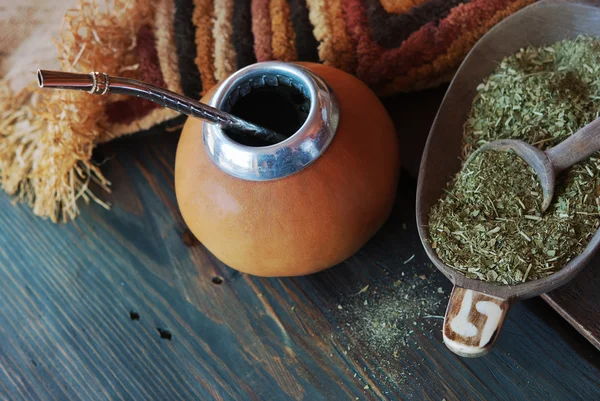Herbata Yerba Mate w calabash — Zdjęcie stockowe
