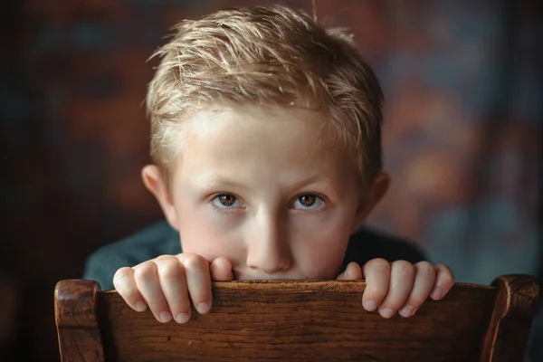 Ragazzo Pensoso Infelice Bambino Punito Rimanere Casa — Foto Stock