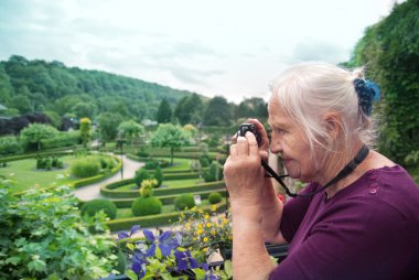 Etkin üst düzey fotoğrafçı