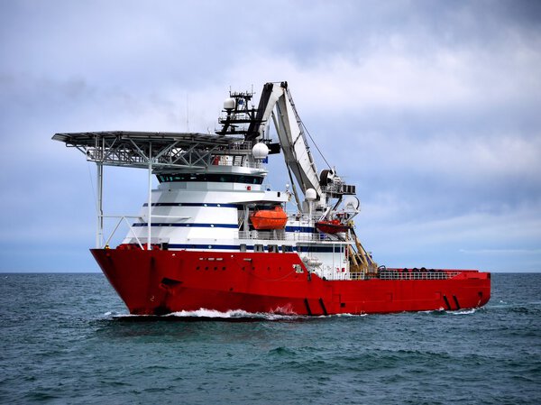 Offshore Diving Vessel