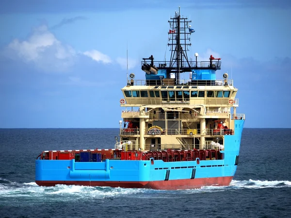 Barco de popa de barco de suministro — Foto de Stock