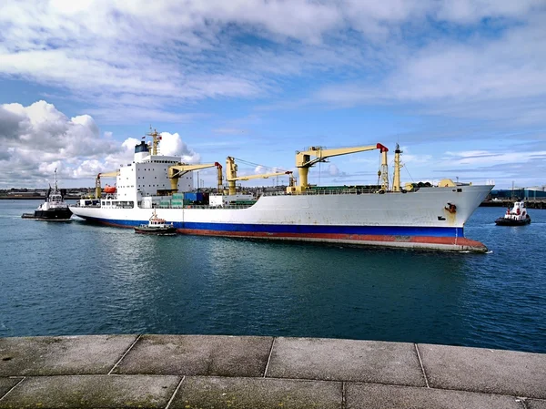 Lading vrachtschip A — Stockfoto