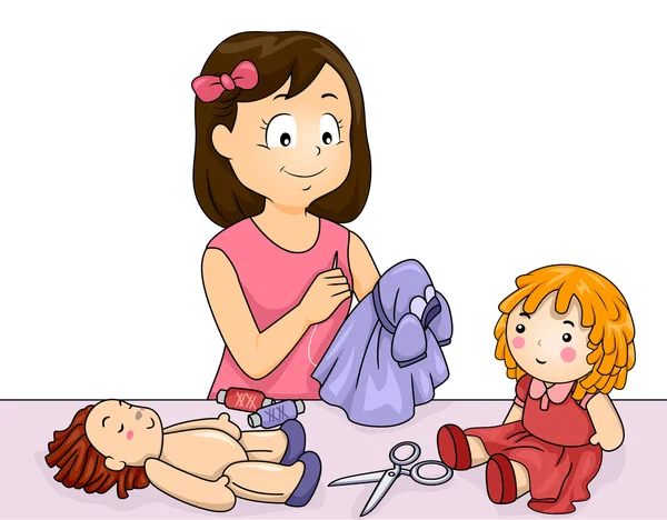Chica cosiendo ropa de muñeca —  Fotos de Stock