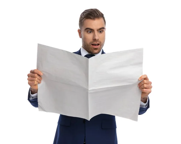 Astounded Young Guy Elegant Navy Blue Suit Reading Newspaper Shocked — Stock Photo, Image