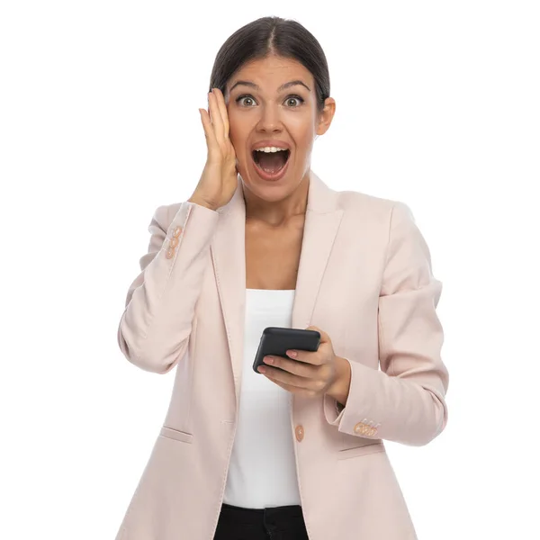 Surprised Attractive Girl Pink Jacket Opening Mouth Screaming While Reading — Stock Photo, Image