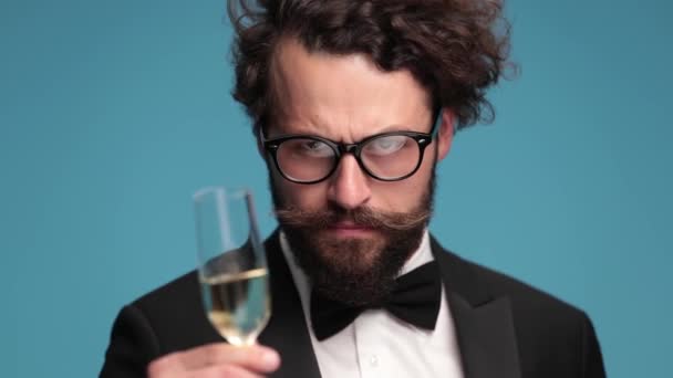 Serious Guy Long Beard Moustache Holding Champagne Bottle Tasting Drink — Vídeo de Stock