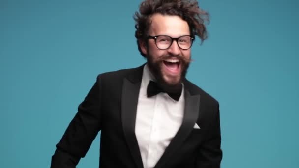 Excited Young Man Moustache Long Beard Having Fun Dancing Opening — Vídeos de Stock