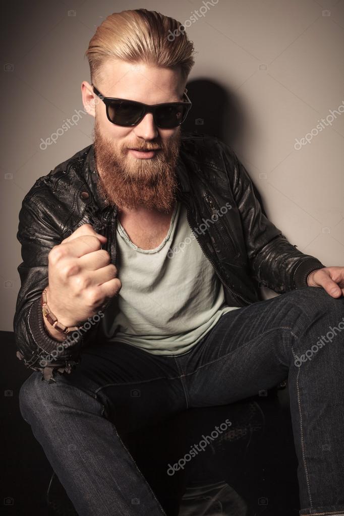 Cool guy with sunglasses challenging Stock Photo by ©feedough 52852511