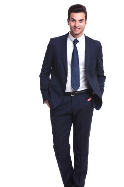  kameraya gülümseyen iş adamı 