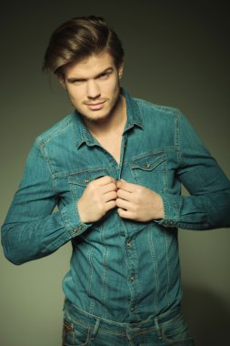 seksi genç moda erkek kot gömlek unbuttoning 