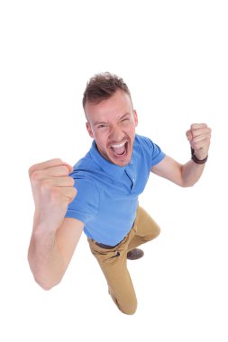 genç adam çığlık