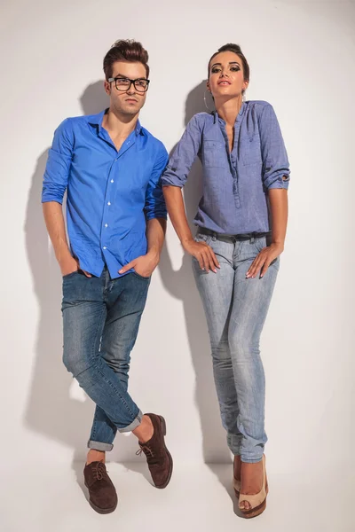 Fashion couple posing together — Stock Photo, Image