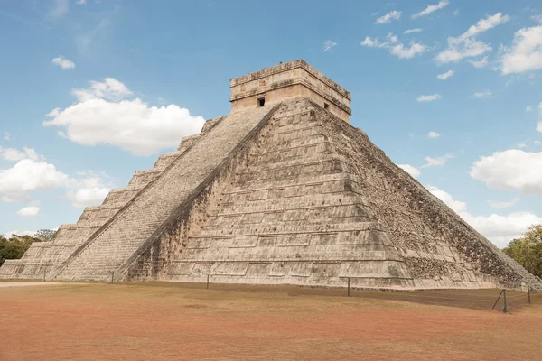 Pirámide antigua en Tulum México . —  Fotos de Stock