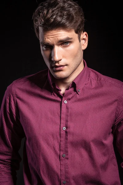 Casual handsome man wearing a red shirt — Stock Photo, Image