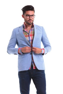 Moda erkek ceketi kapanış